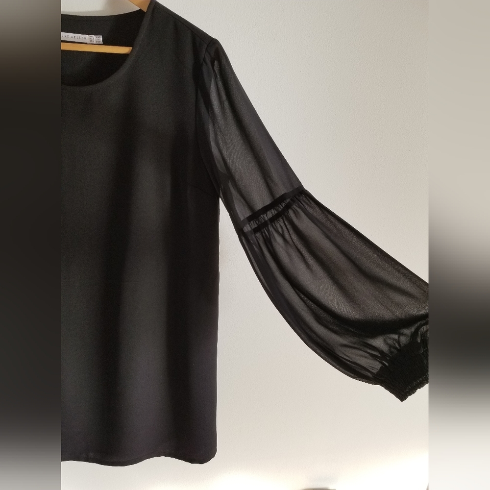 Flowy Dress With Long Sheer Sleeves by Pink Stitch -size 8 (M)
